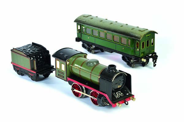 Marklin, Lok R 900 + Personenwagen (1 of 1)