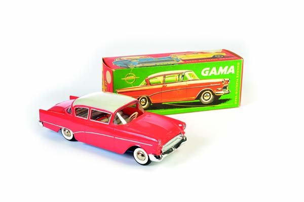 Gama, Opel Rekord Radio Auto (1 of 1)