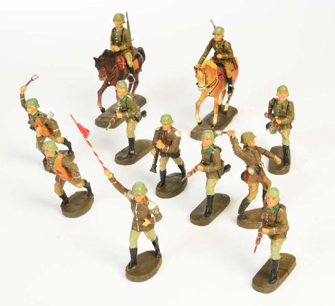 Elastolin, 9 Soldaten + 2 Reiter (1 of 1)