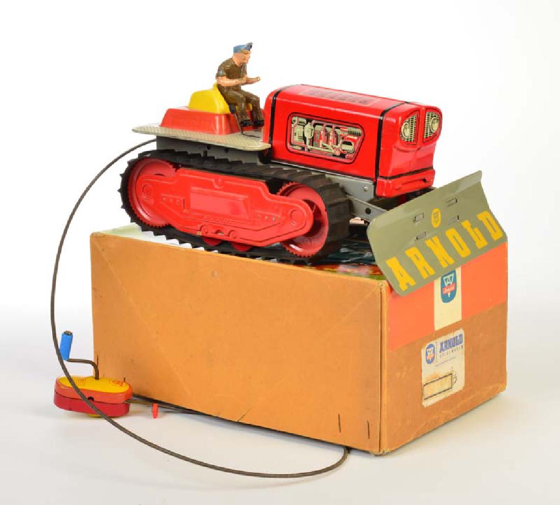 Arnold, Raupe (1 of 1)