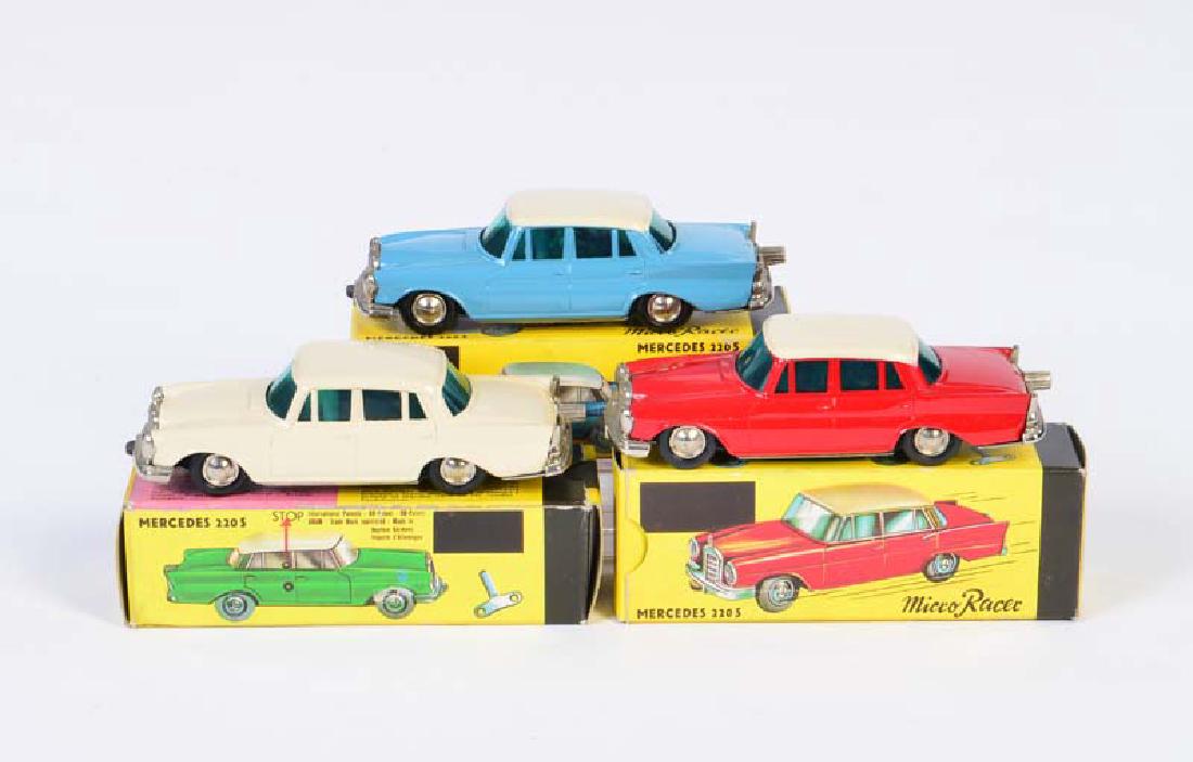 Schuco Nutz, Micro Racer 3x Mercedes 220 (1 of 1)