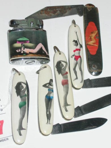 Marilyn Monroe Glamour Pocket Knife Lot: Lot contains folding USA 3" blade pocket knife with Marilyn Monroe in her famous pose in 1951. Beneath celluloid handle. Oxidation present on blade must be addressed. There are also 4 Elosi, German ma