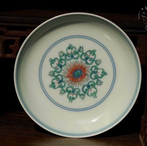 nice collection of Chinese docai porcelain floral plate (1 of 3)