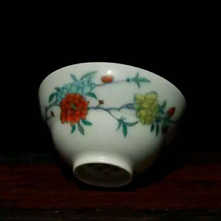 A doucai porcelain cup (1 of 4)