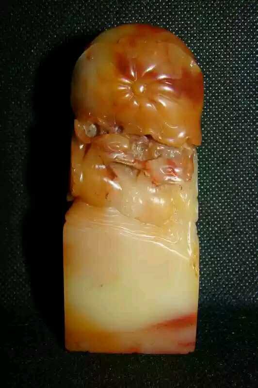 Fine Chinese soapstone seal (1 of 2)