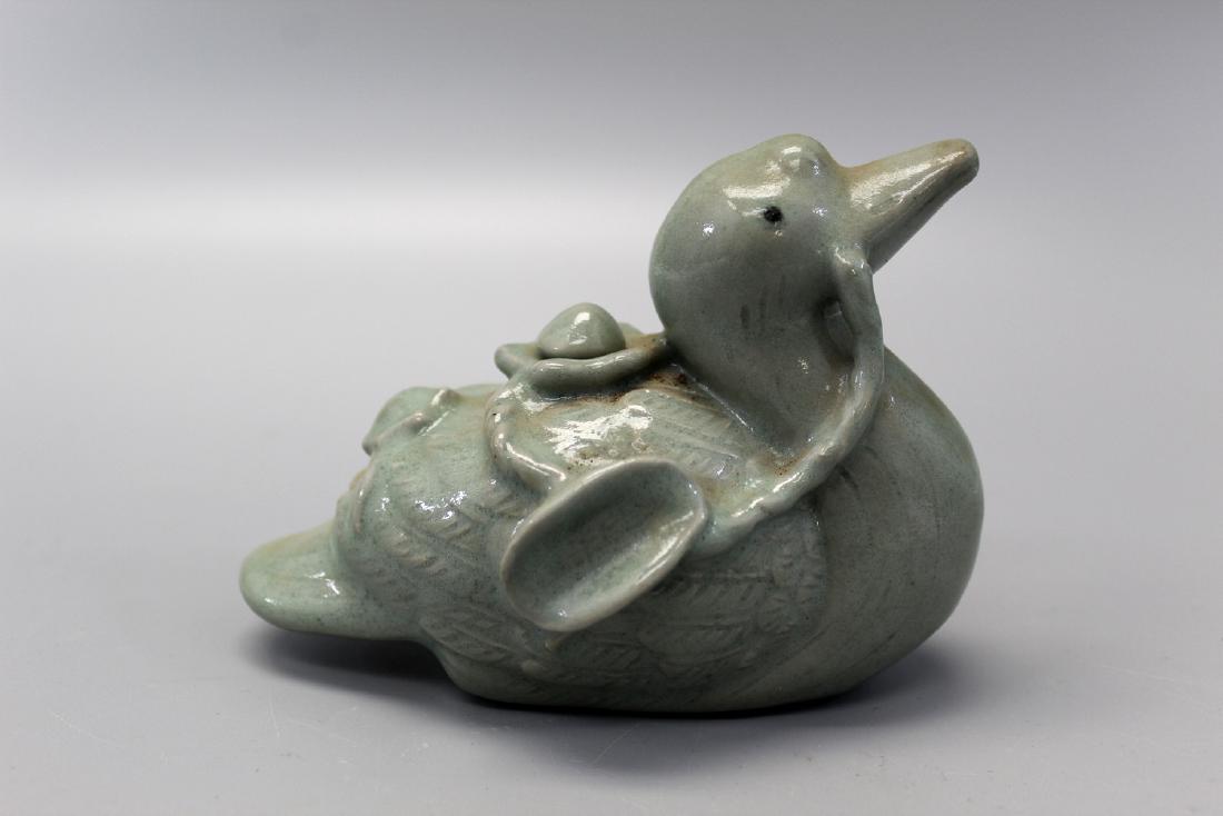 Korean celadon duck water dropper. (1 of 2)