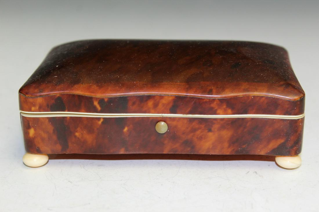 Antique Tortoise Shell Box: Antique Tortoise Shell Box 12.5x8x3 cm