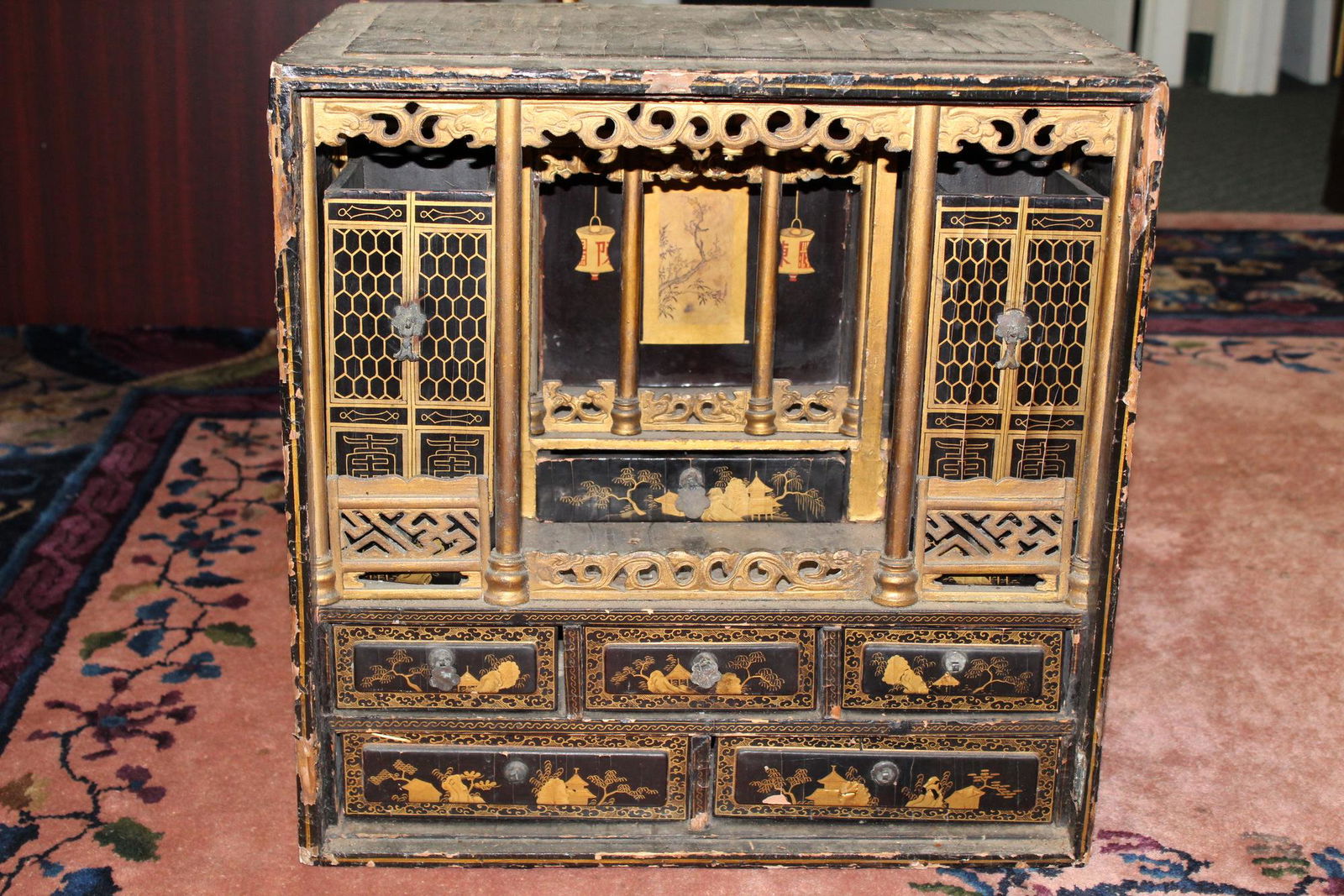 Japanese antique lacquer Buddhist altar shrine.: Japanese antique lacquer Buddhist altar shrine. 43x43x28 cm