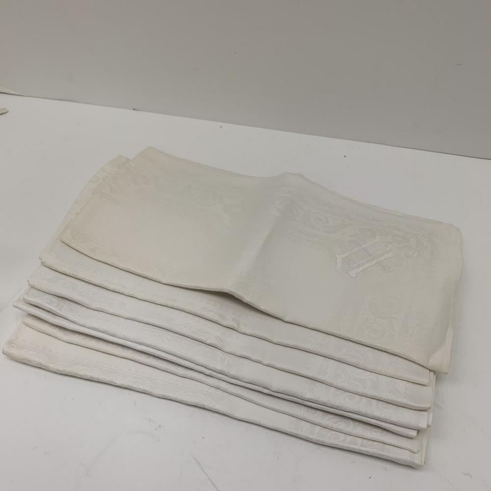 Party napkins - 8: Party napkins - 8. 26" x 26"/each
