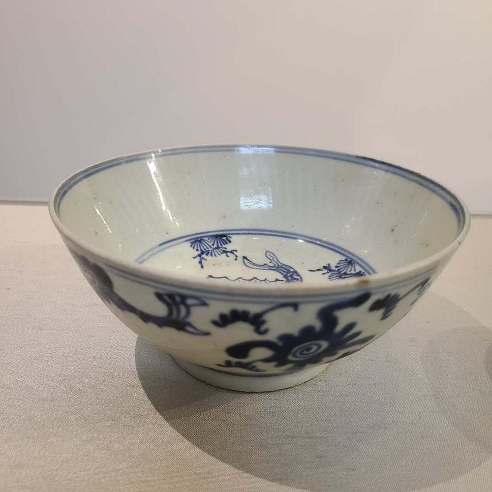 Asian blue and white bowl (1 of 3)