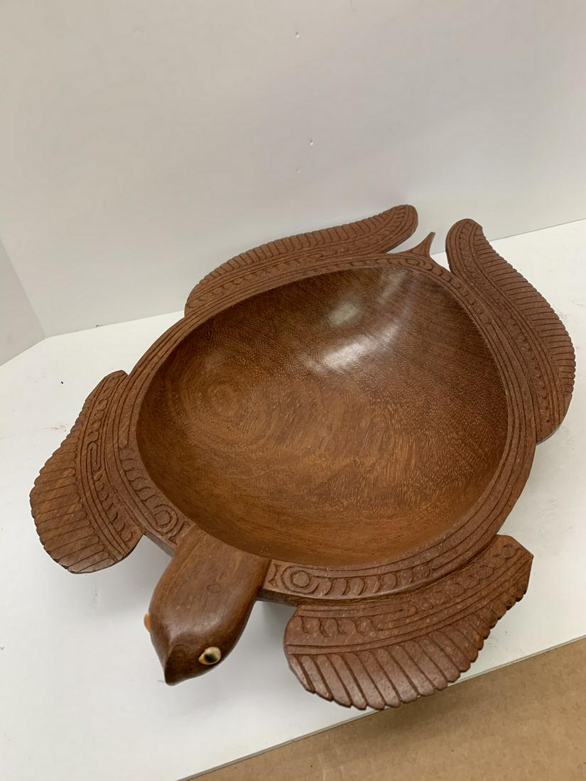 Carved wooden turtle bowl: Carved wooden turtle bowl. About 16.25" x 11"