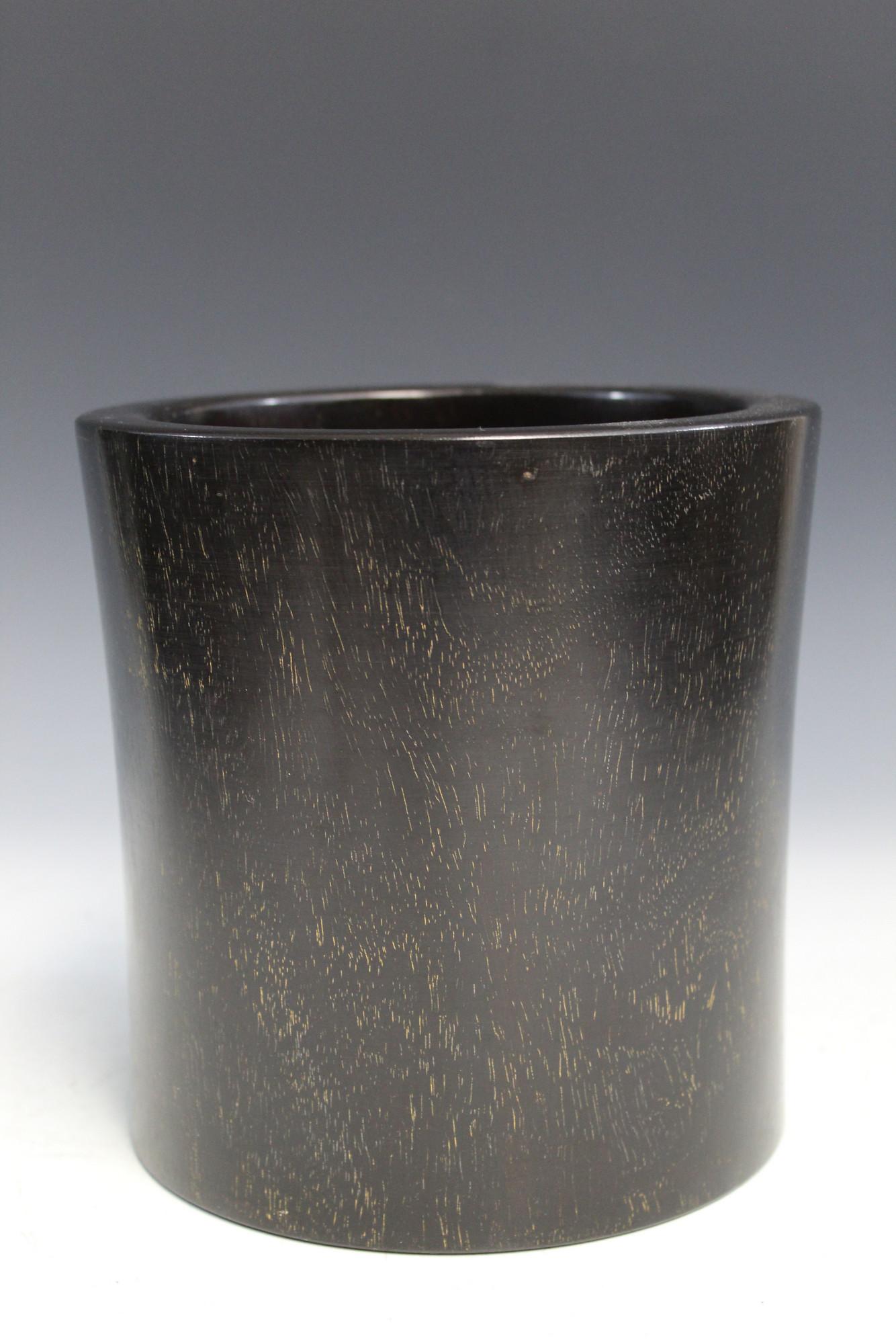 Chinese Dark Wood Brush Pot: Chinese Dark Wood Brush Pot. Diam 17 cm, H 17 cm.