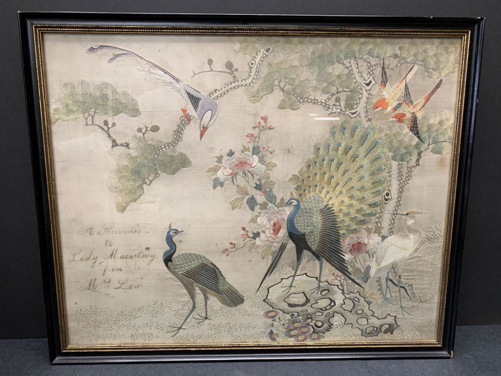 Framed Chinese embroidery (1 of 2)
