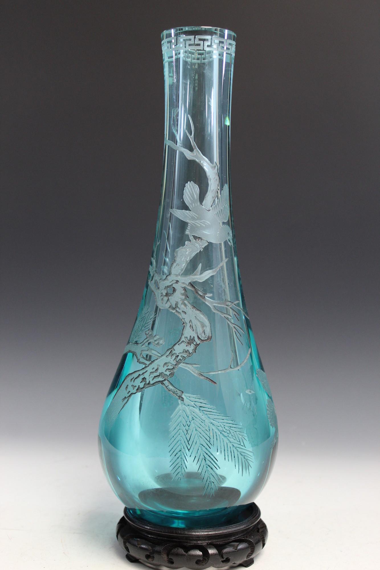Chinese Carved Glass Tall Vase. Qianlong Mark. (1 of 4)