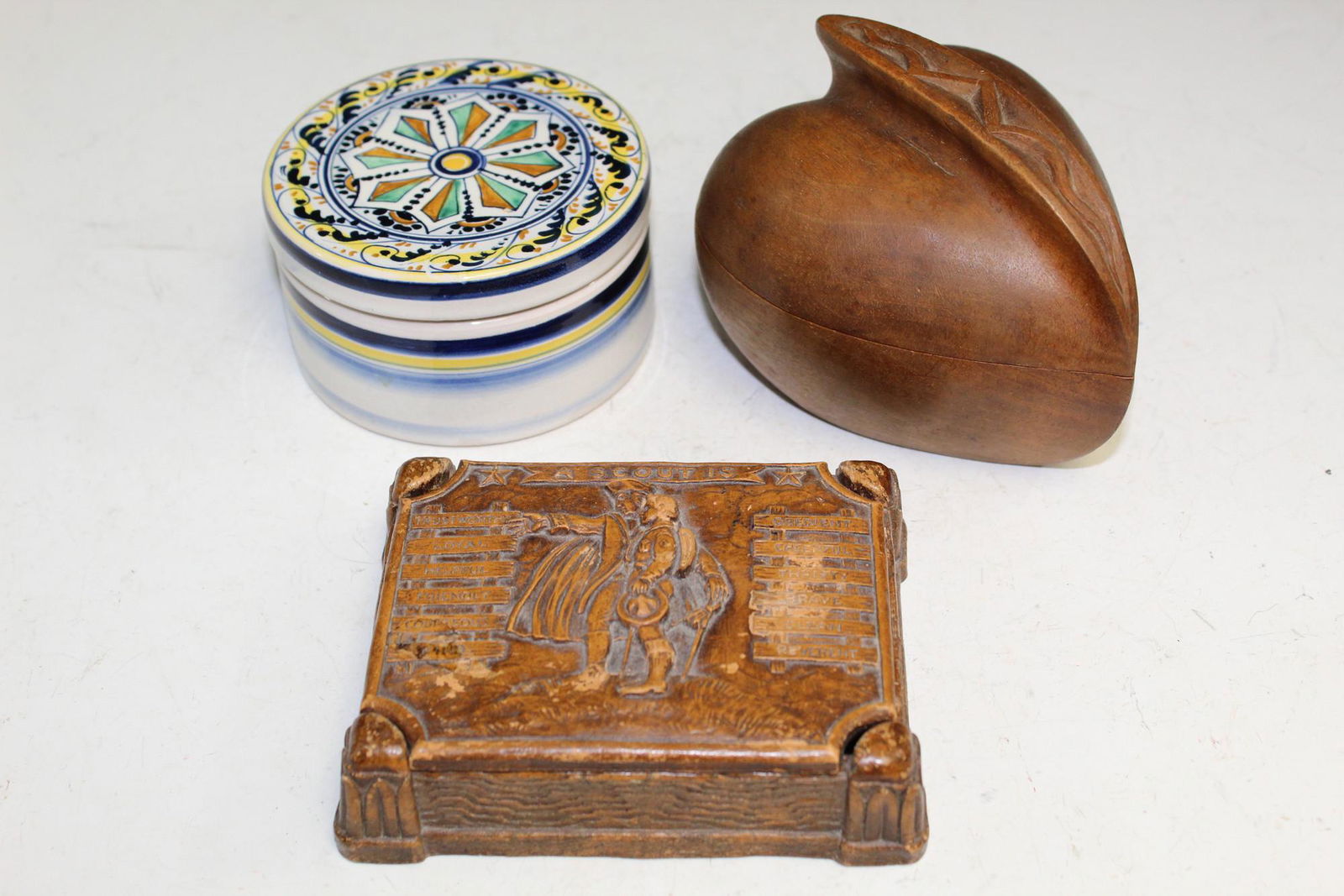 Three Decorative Boxes.: Three Decorative Boxes.. L 9-11 cm.