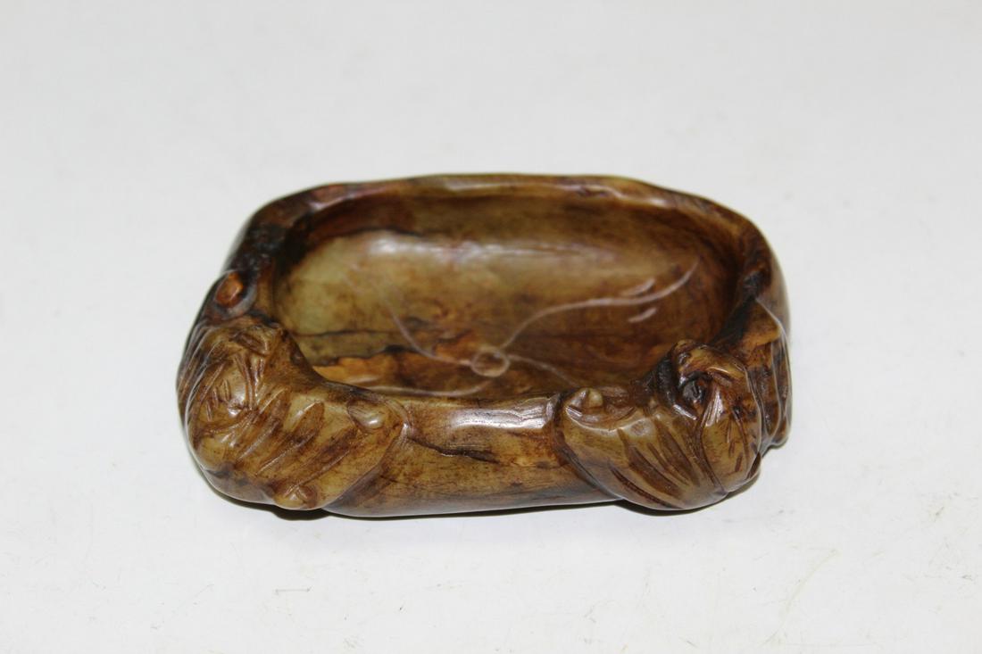Chinese Carved Jade Brush washer: Chinese Carved Jade Brush washer. 10cm x 6cm x 2cm