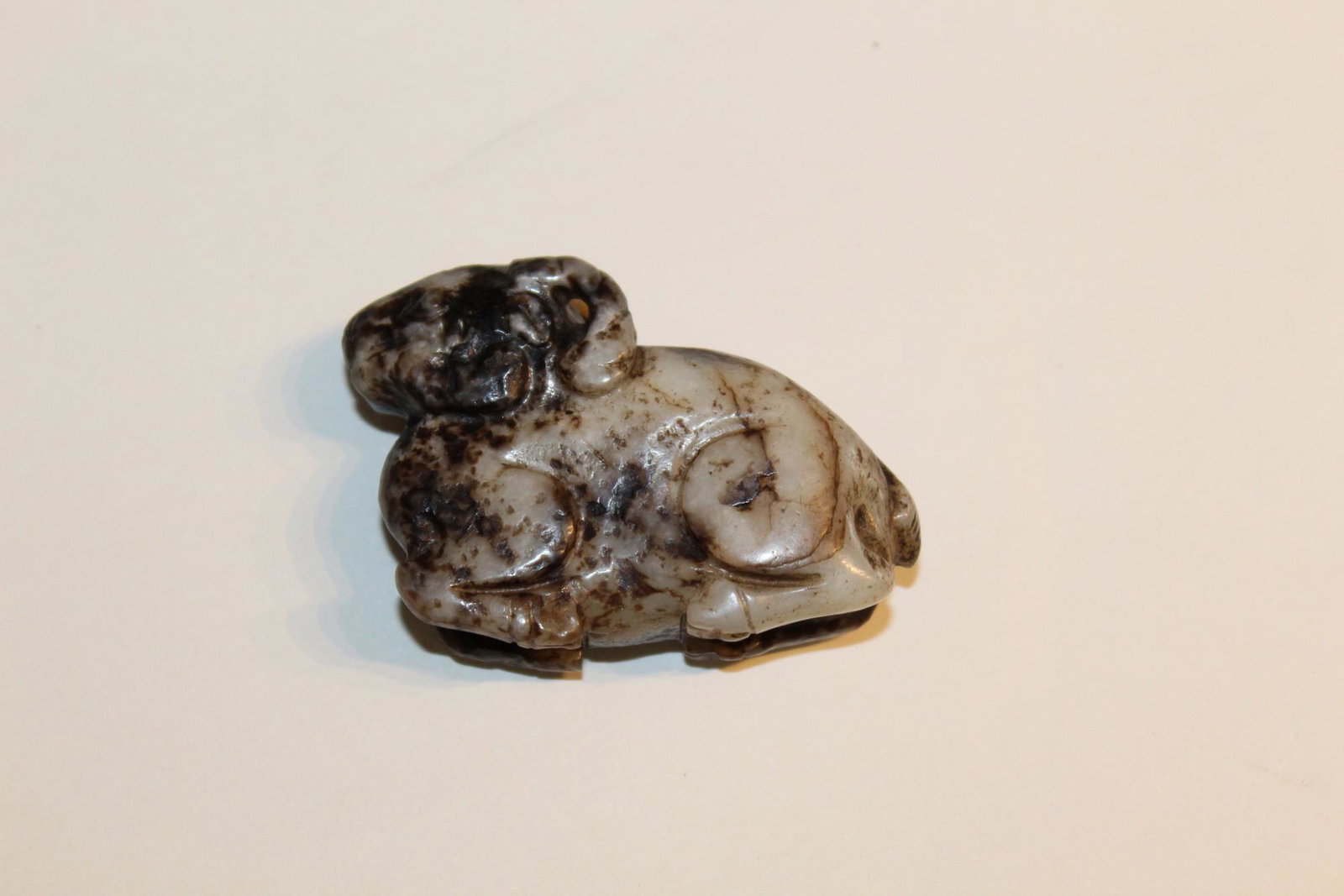 Chinese Jade Carving of a Goat: Chinese Jade Carving of a Goat. L 5 cm.