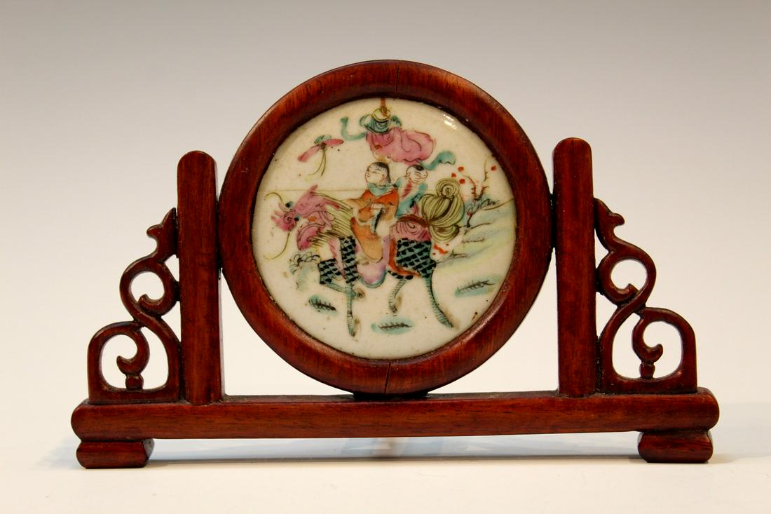 Chinese Porcelain Small Table Screen (1 of 4)