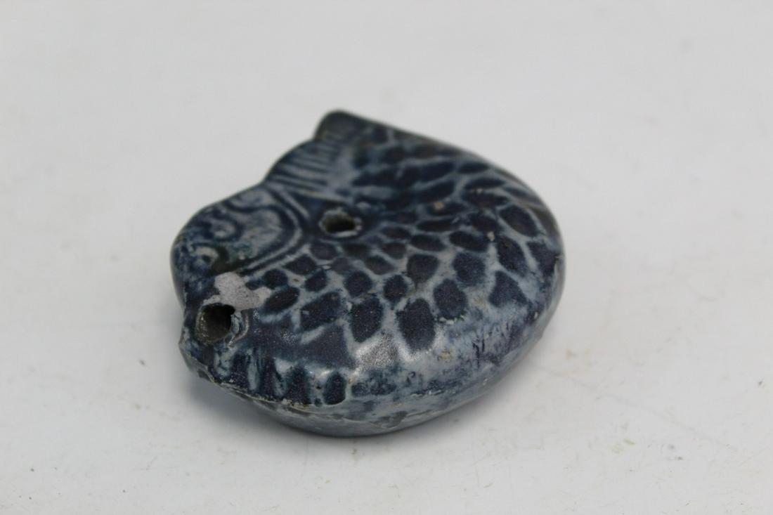 Korean Blue and White Porcelain Water Dropper: Korean Blue and White Porcelain Water Dropper. L 6.5 cm