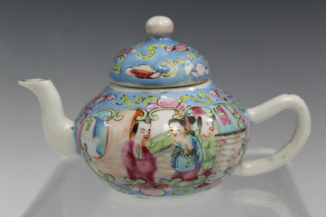 Chinese Rose Medallion Small Porcelain Teapot/Water (1 of 4)
