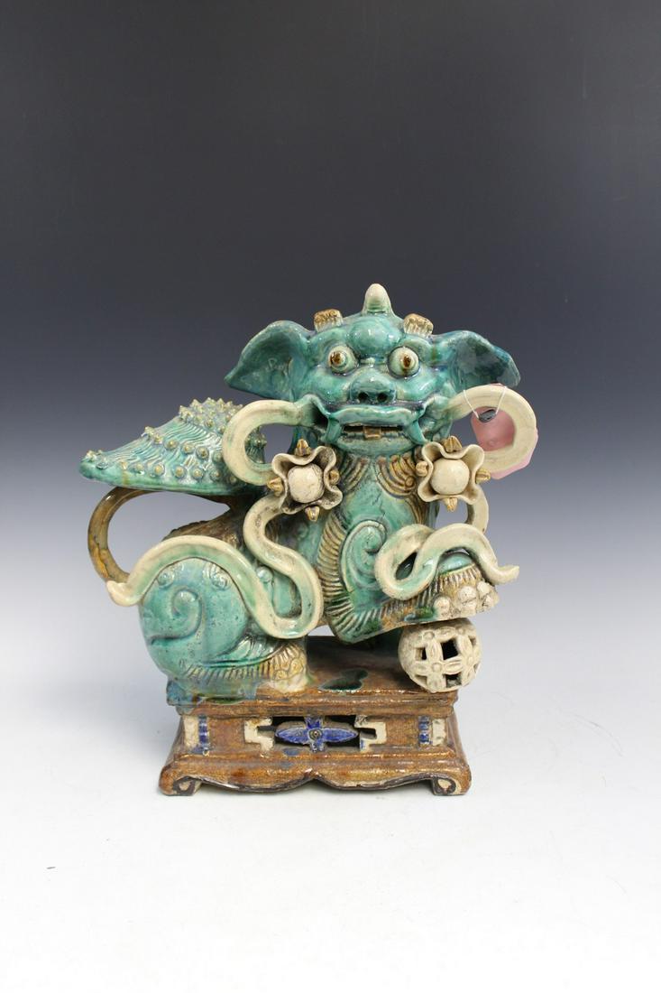 Chinese Pottery Foo Dog Statue (1 of 7)