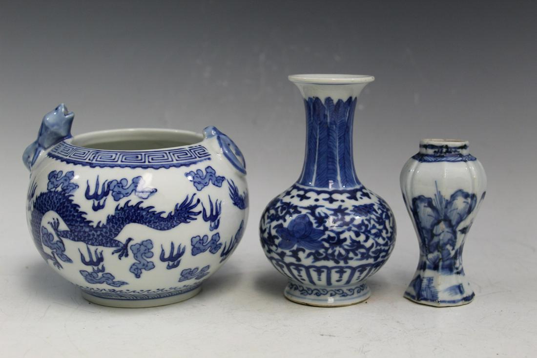 Three Chinese Blue and White Porcelain Items (1 of 8)
