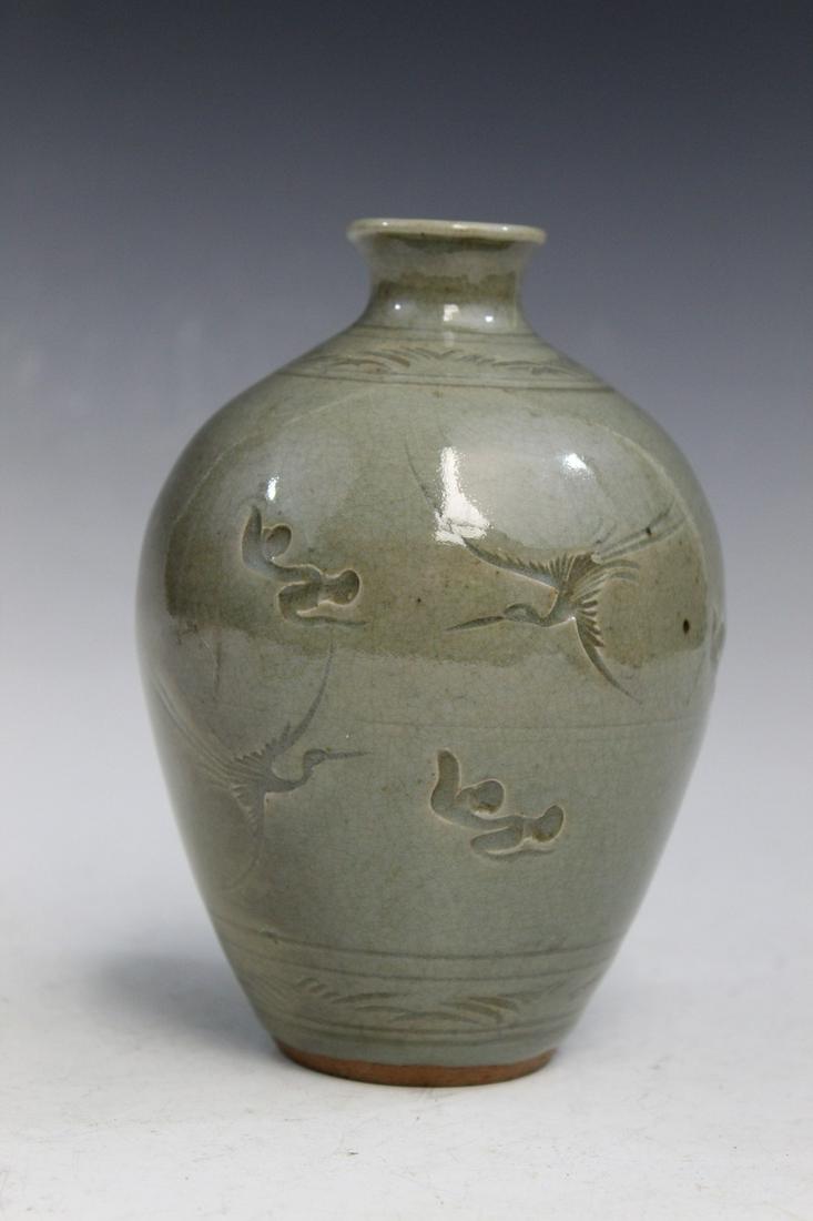 Korean Celadon Pottery Vase with Carved Crane Decorations. (1 of 5)
