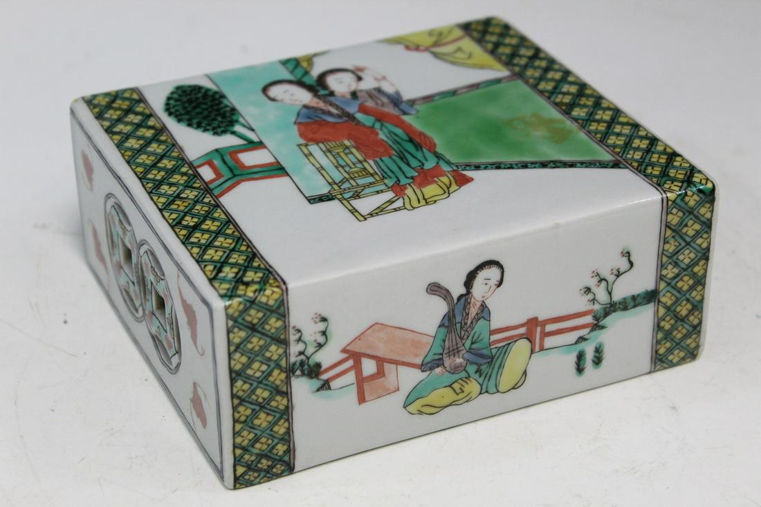 Chinese Porcelain Pillow: Chinese Porcelain Pillow. 12.5x14.5x5.5 cm