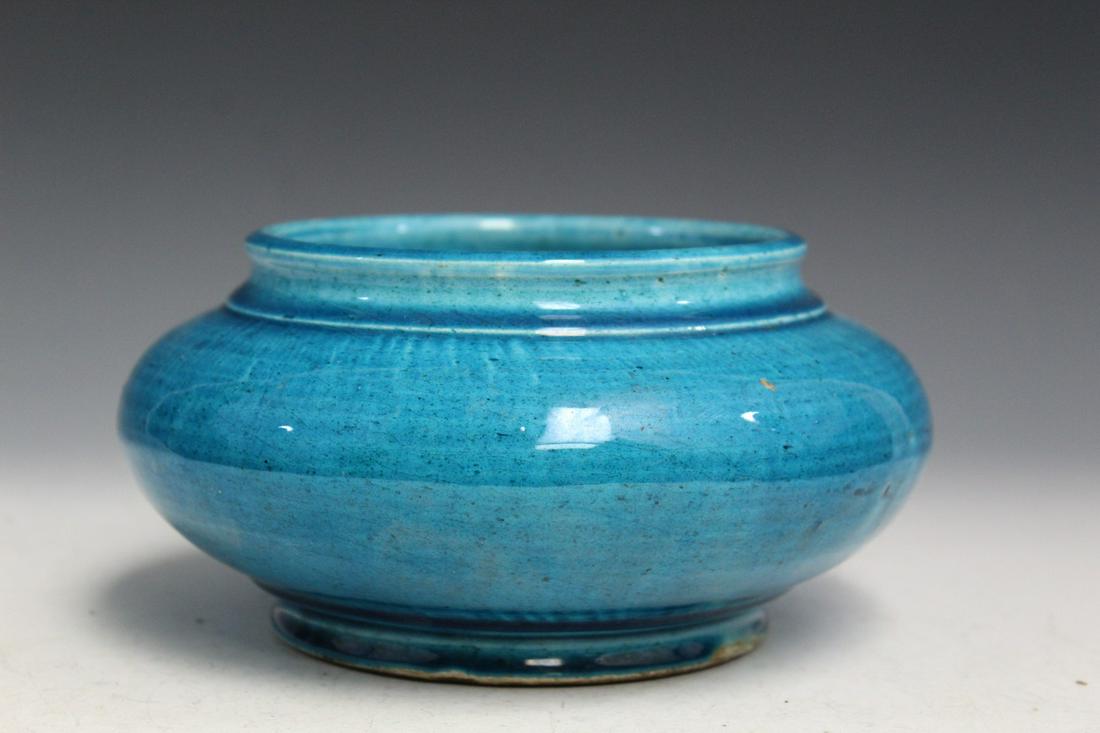 Chinese Turquoise Glaze Porcelain Incense Burner: Chinese Turquoise Glaze Porcelain Incense Burner. Diam 17 cm. H 8 cm