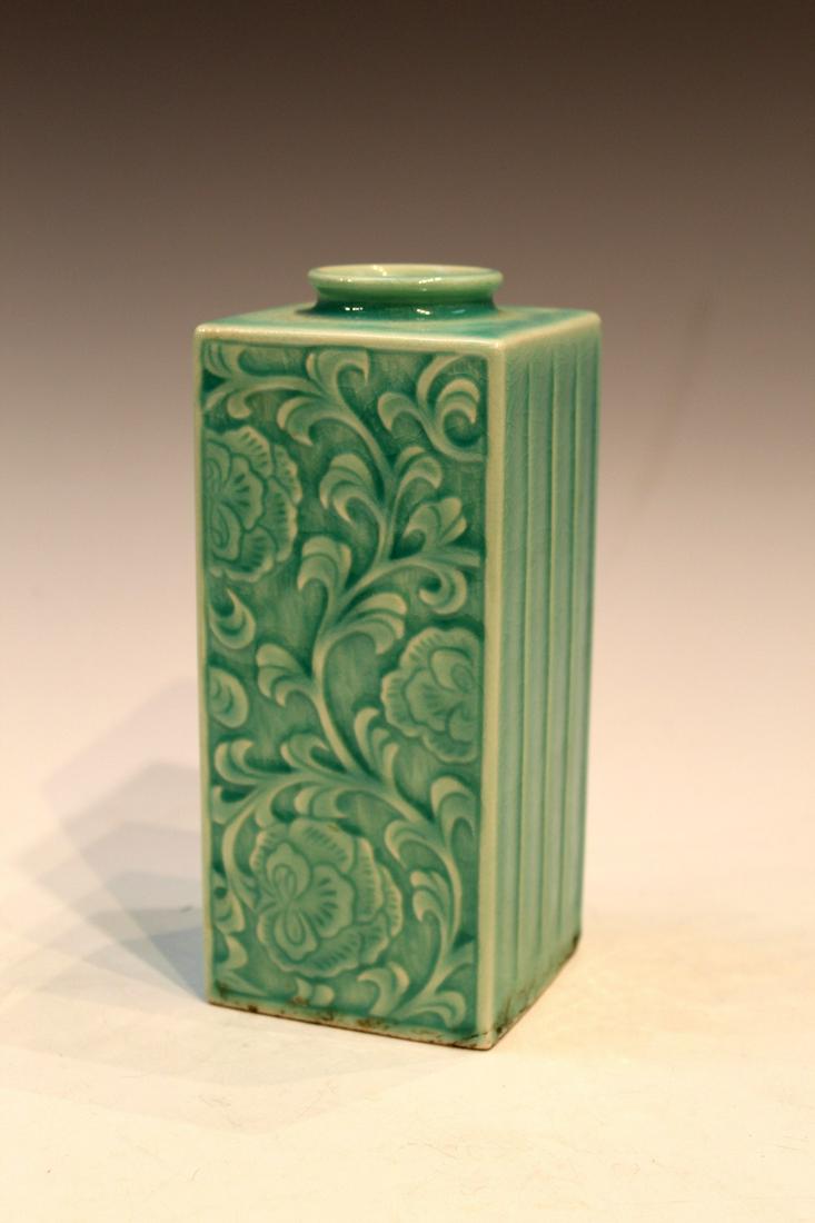 Chinese Celadon Glazed Cong Vase: Chinese Celadon Glazed Cong Vase. H 19cm
