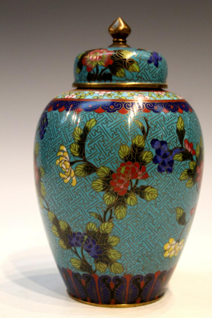 Chinese Cloisonne Covered Jar (1 of 8)