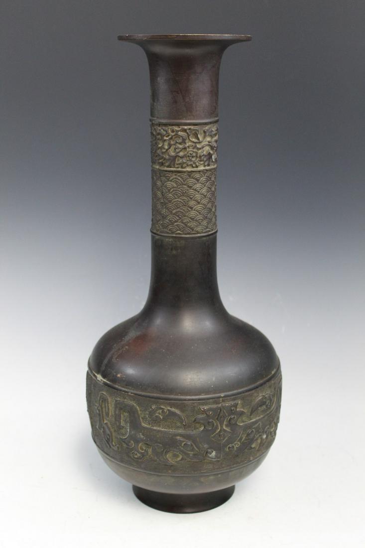 Large Japanese Bronze Vase (1 of 7)