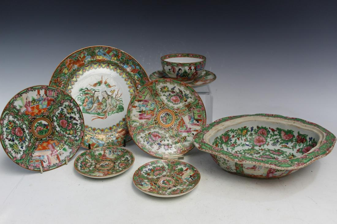 Group of Chinese Rose Medallion Porcelain Items (1 of 8)