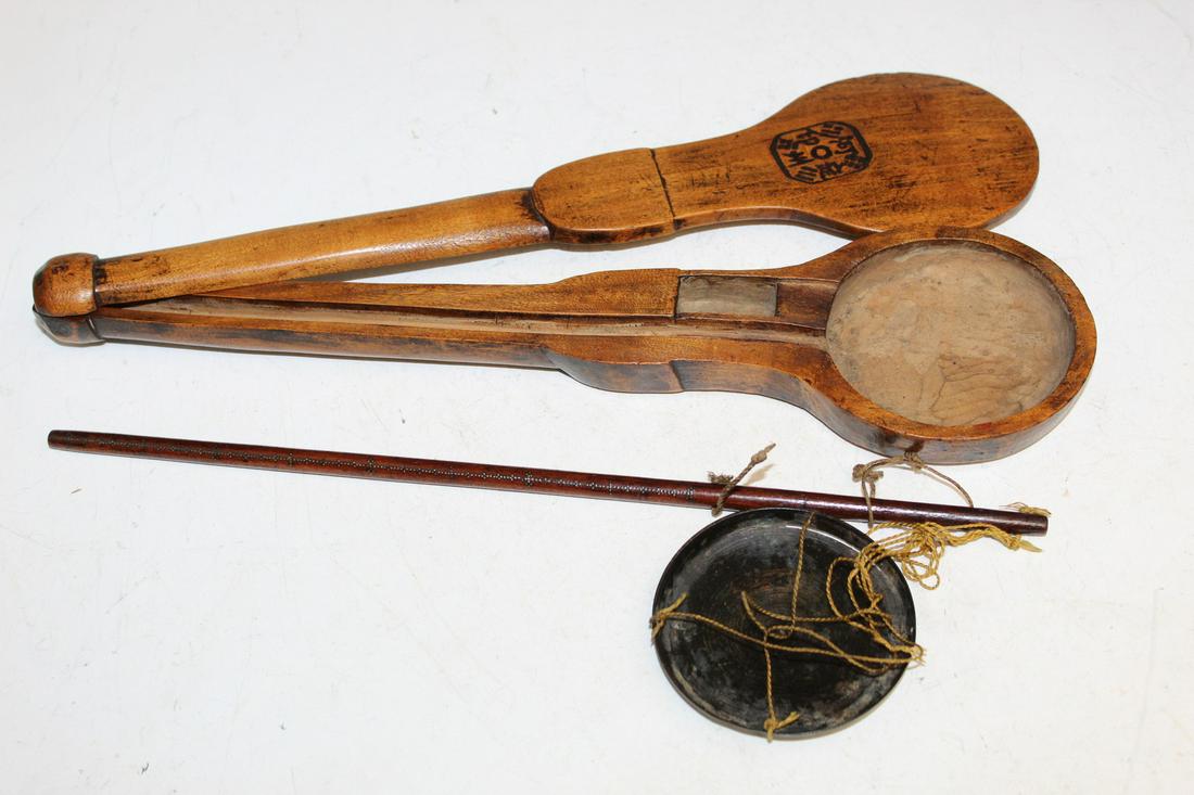 Antique Chinese Scale (1 of 5)