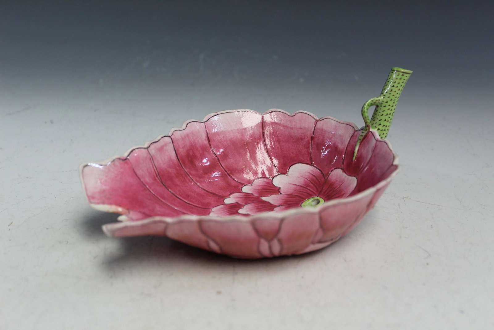 Chinese Famille Rose Lotus Leaf Porcelain Wine Cup.: Chinese Famille Rose Lotus Leaf Porcelain Wine Cup.. L 19th. Guangxu Mark and period.