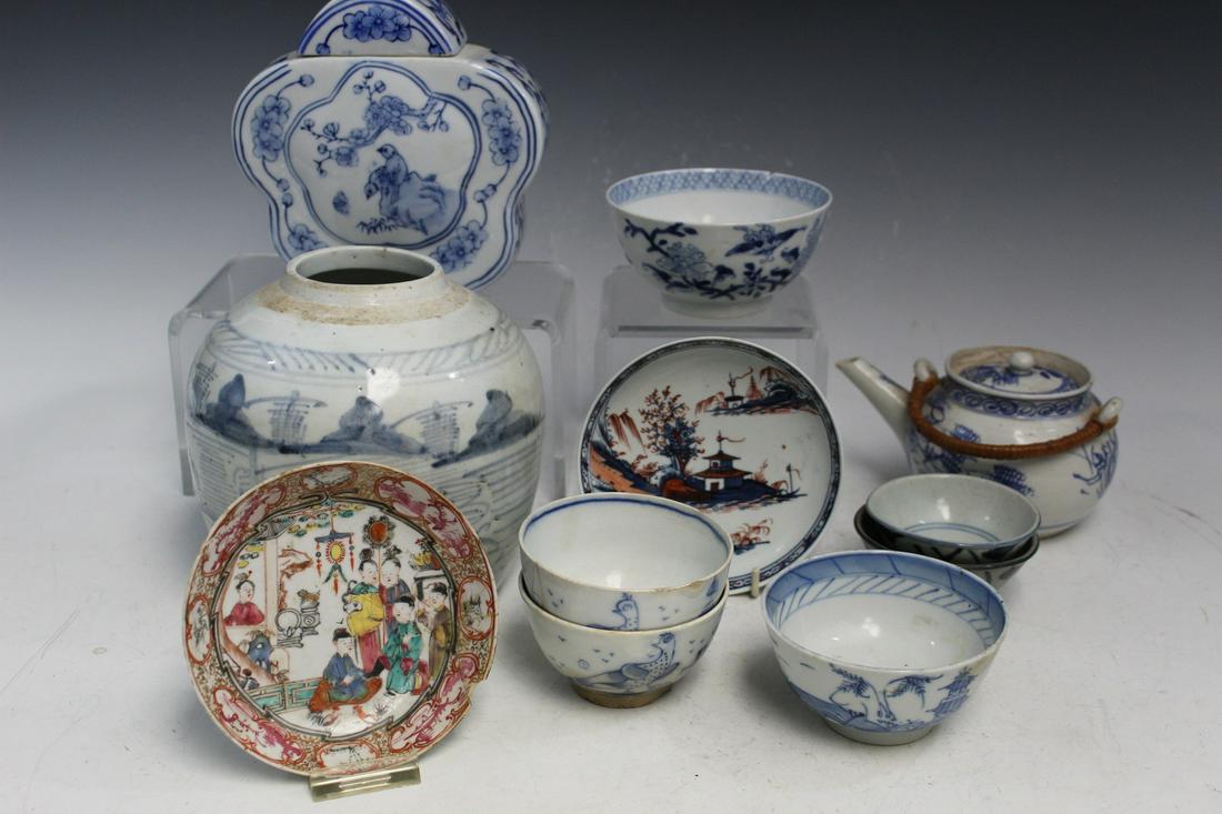 Group of Asian Porcelain Items (1 of 8)