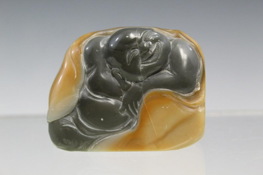 Chinese Carved Soapstone Seal: Chinese Carved Soapstone Seal. L 6 cm