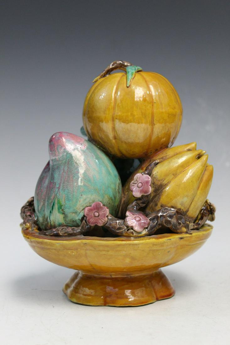 Chinese Sancai Porcelain Fruit Basket (1 of 6)