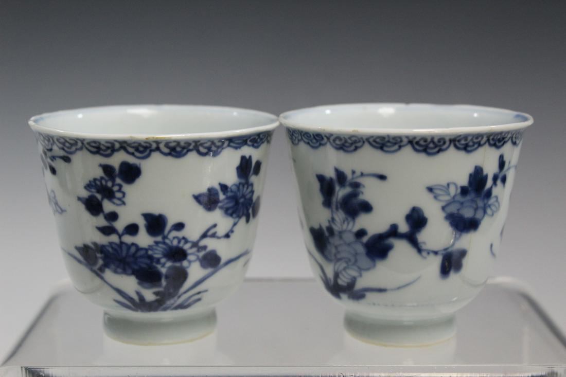 Two Chinese Blue and White Porcelain Teacups (1 of 9)