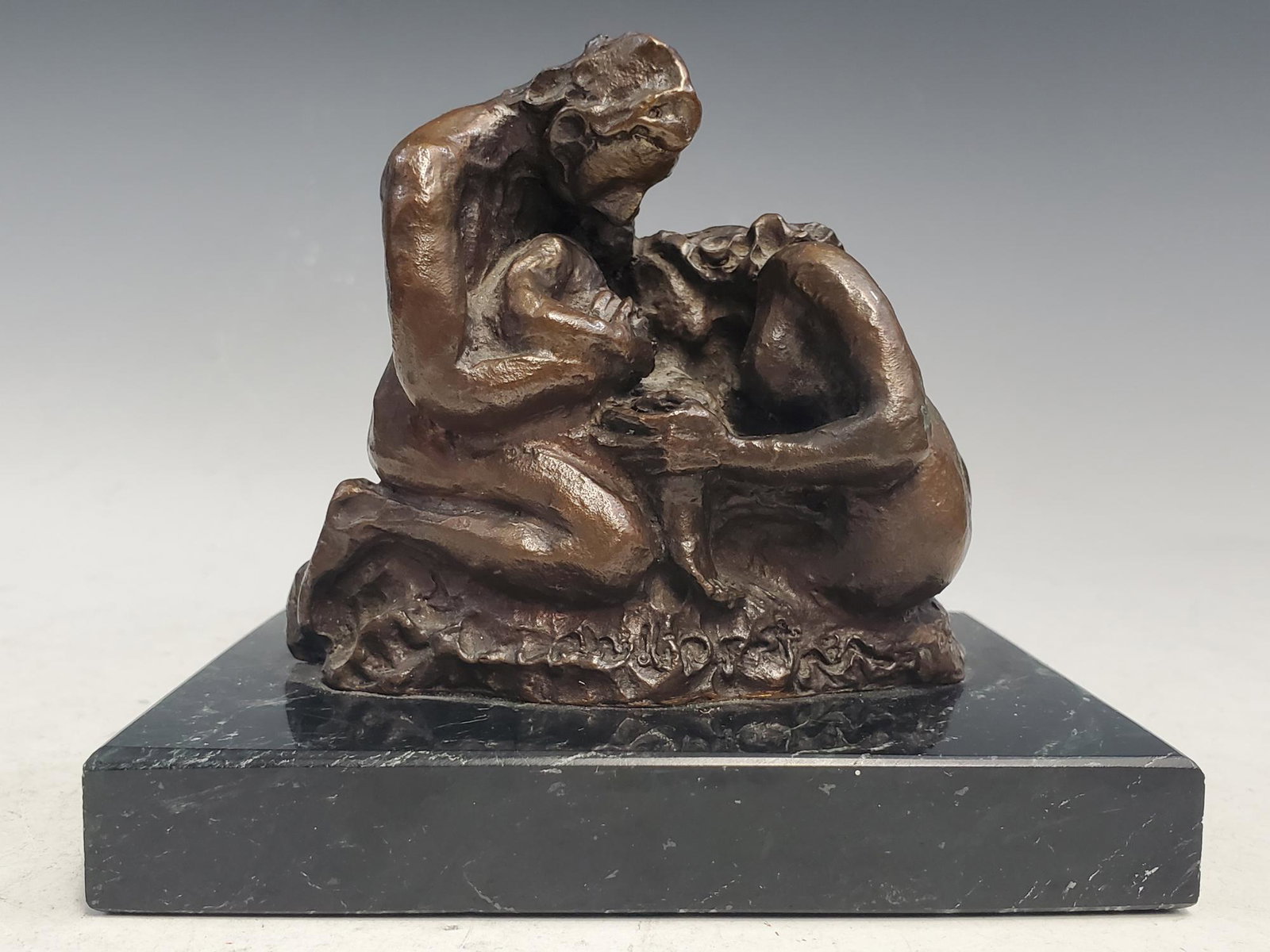 Philip Ratner, Bronze Sculpture: Philip Ratner, Bronze Sculpture. H 9 cm.