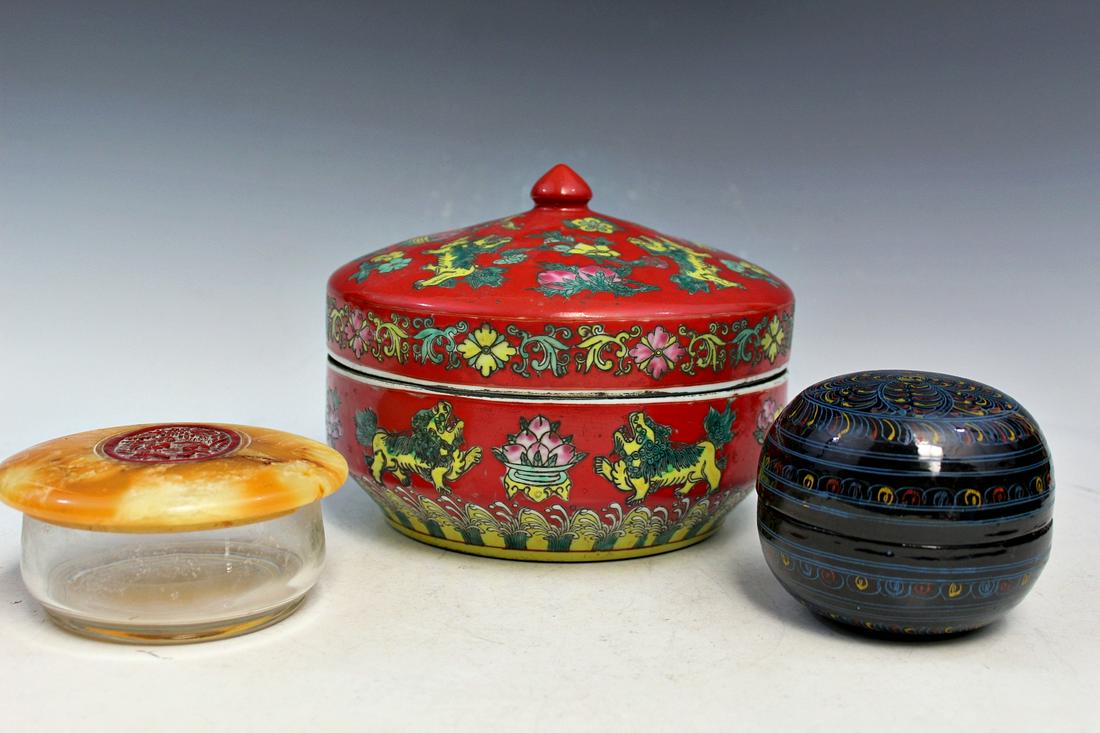 Asian Decorative Boxes Auction