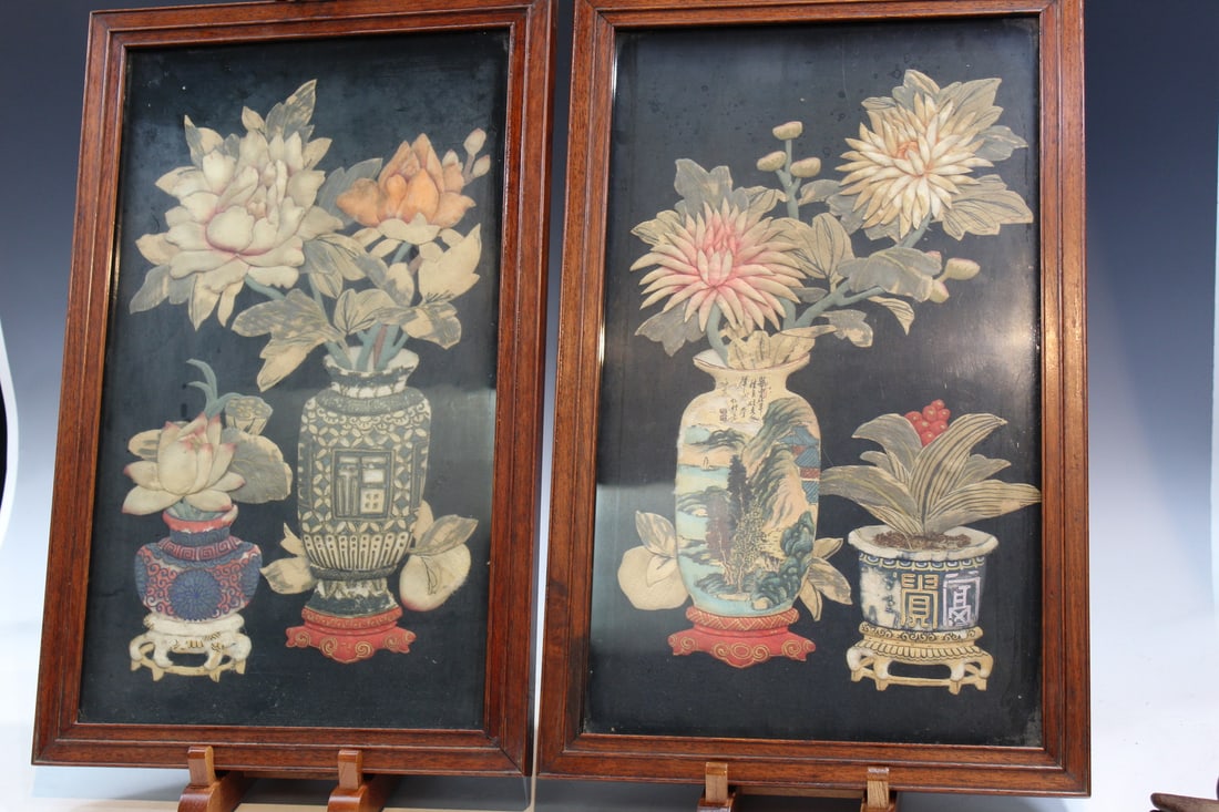 Pair of Framed Chinese Silk Embossed Panels (1 of 9)