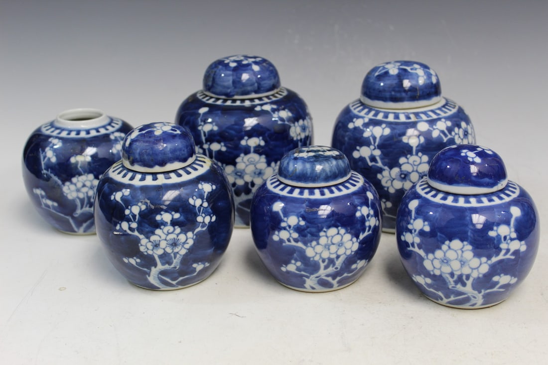 Six Chinese Blue and White Porcelain Ginger Jars: Six Chinese Blue and White Porcelain Ginger Jars. Largest Diam 12 cm