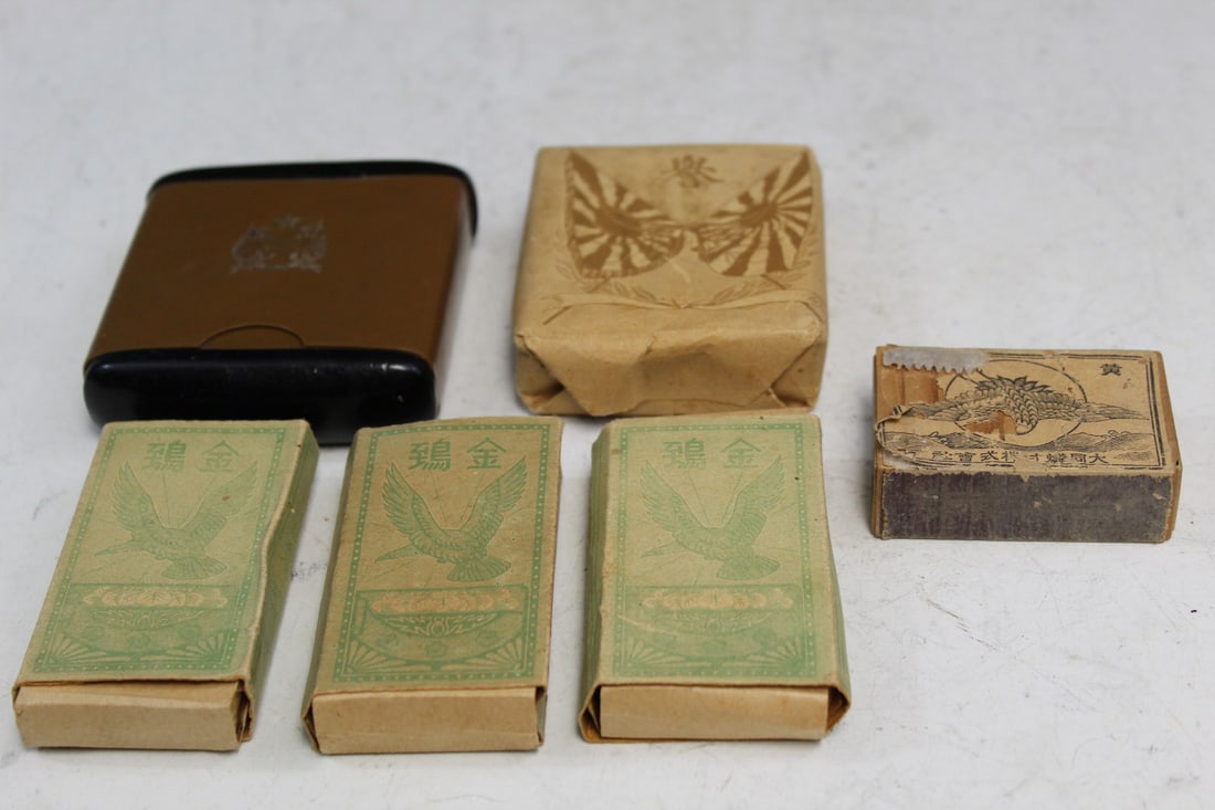 Group of WWII Japanese Soldier Cigarettes and Box: Group of WWII Japanese Soldier Cigarettes and Box. Box L 8 cm.