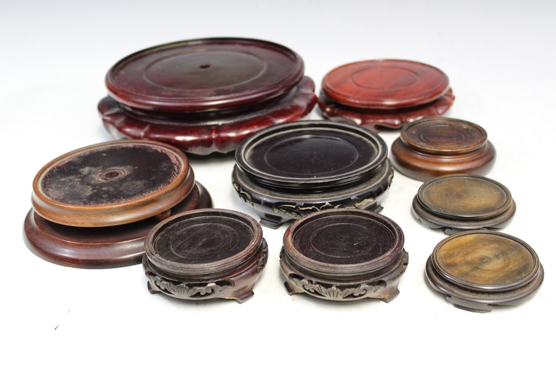 Group of Chinese Wood Stands: Group of Chinese Wood Stands. Largest Inner Rim Diam 18.5 cm.