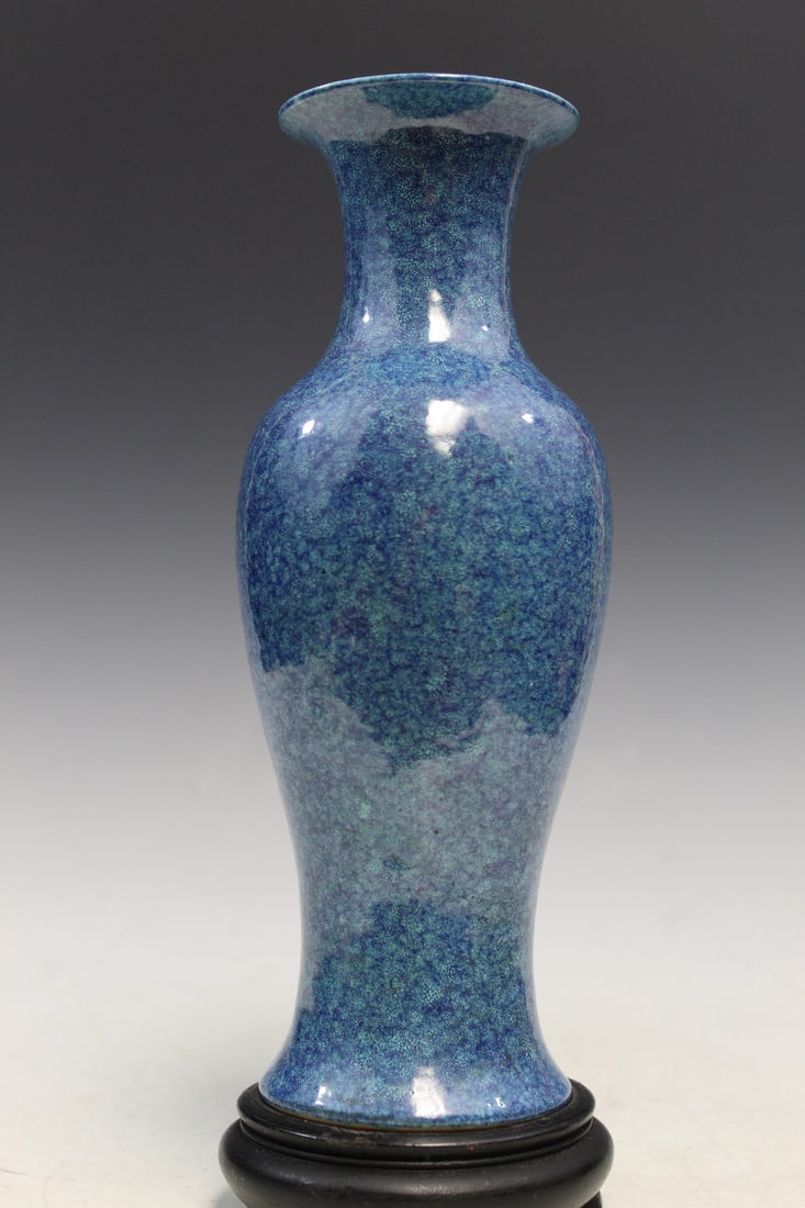 Chinese "Robin's Egg" Glaze Porcelain Vase (1 of 9)