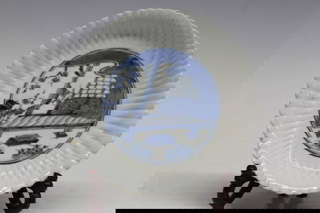 Japanese Blue and White Porcelain Dish: Japanese Blue and White Porcelain Dish. D 16cm