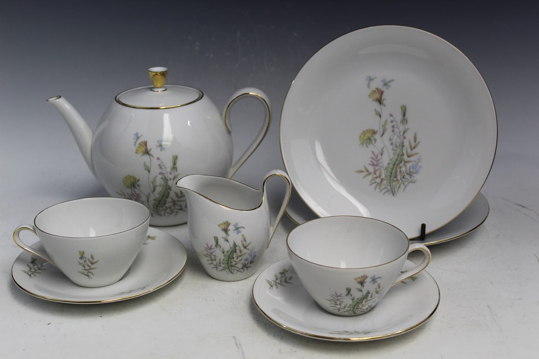 Bavaria Porcelain Tea Set: Bavaria Porcelain Tea Set. Teapot L 22 cm