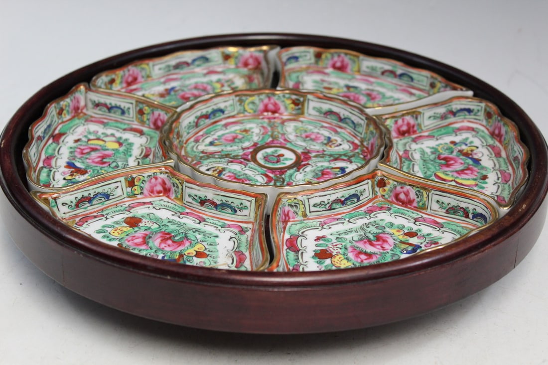 Chinese Export Fruit Dish Porcelain Set on Wood Tray (1 of 7)