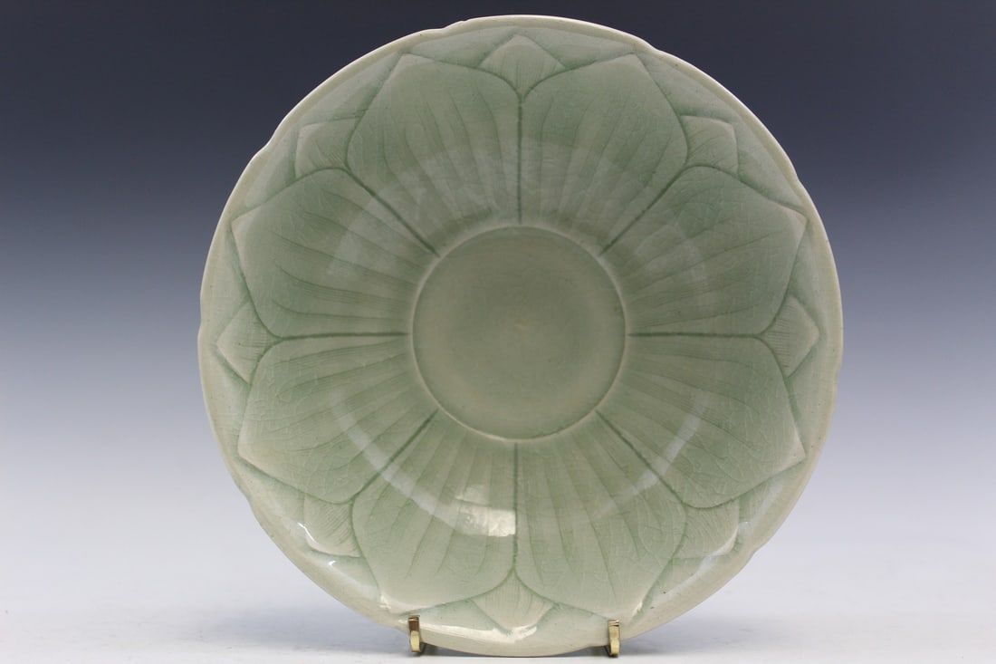 Southeast Asian Celadon Porcelain Lotus Bowl.: Southeast Asian Celadon Porcelain Lotus Bowl.. Ht 8 cm. Dia 20 cm.